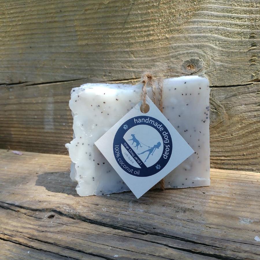 The Dog & I Soap with Lavender Essential Oil and Poppy Seeds