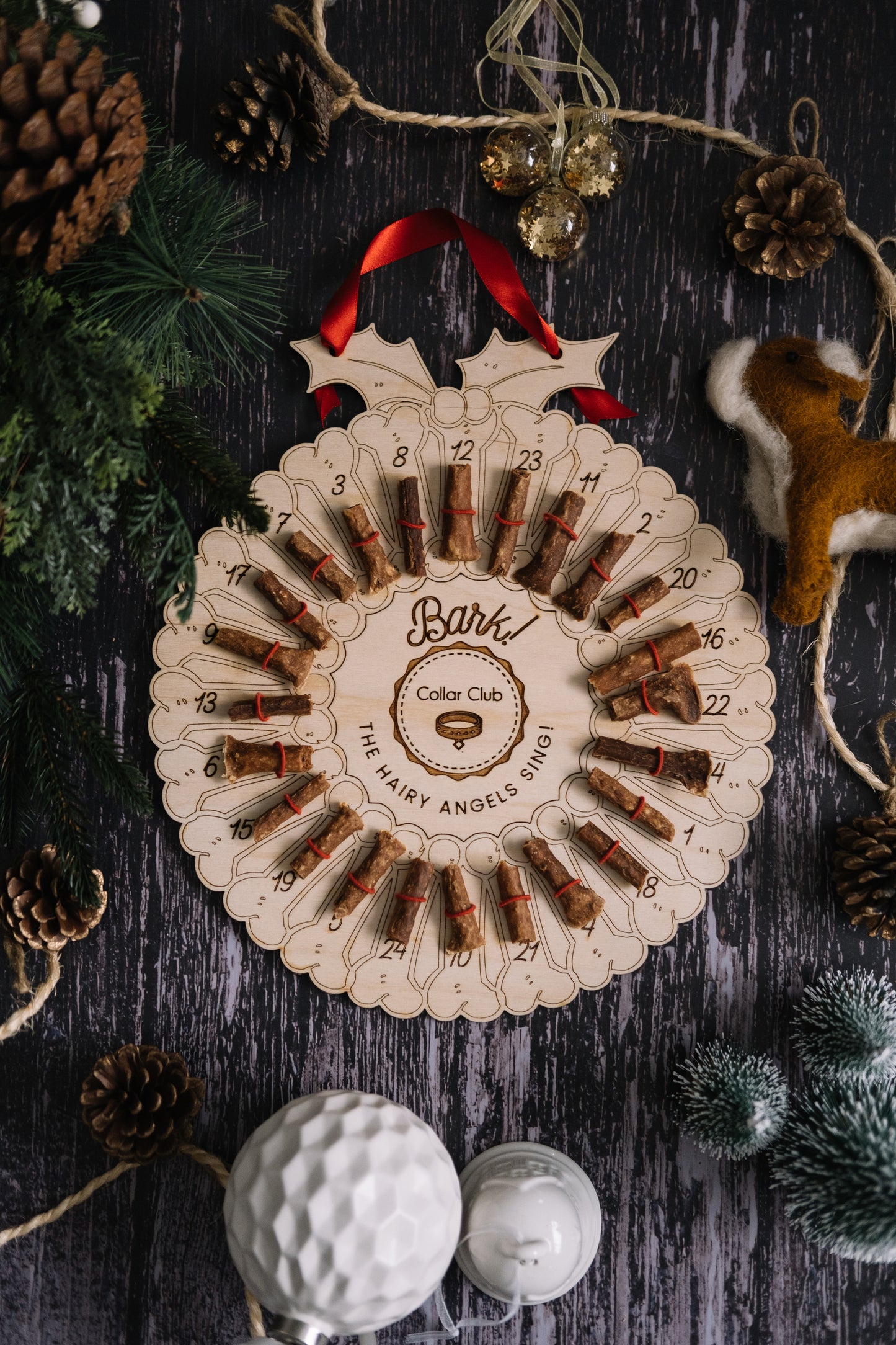 Collar Club Wreath Reusable Advent Calendar for Dogs (Sold without Treats)